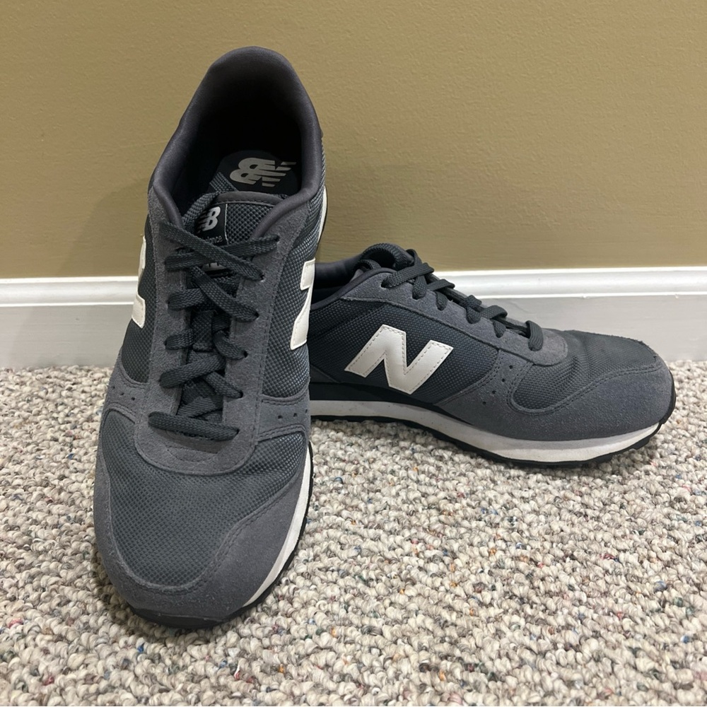 New Balance 311 Men 9.5 Gray Athletic Running Shoes Sneakers
